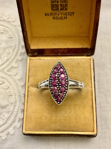 Marquise véritable rubis - ,
